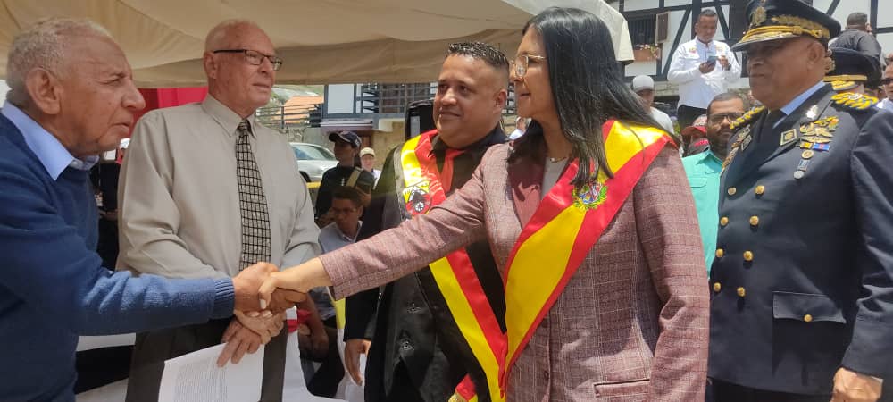 sesion-solemne-colonia-tovar-2-CNT Realizada Misa y Sesión Solemne por los 180 años de Fundación de la Colonia Tovar