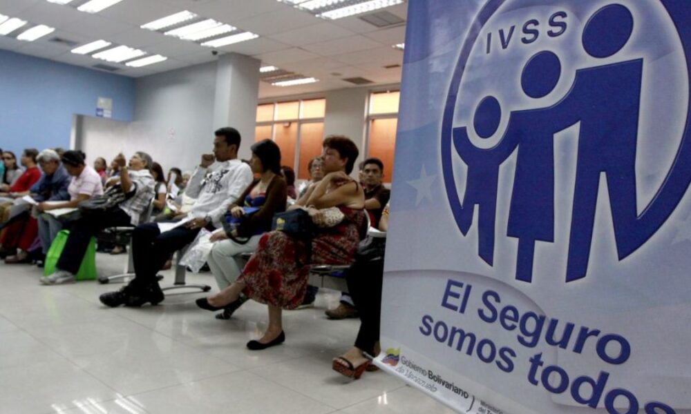IVSS comenzó pago de pensión correspondiente al mes de noviembre más aguinaldo