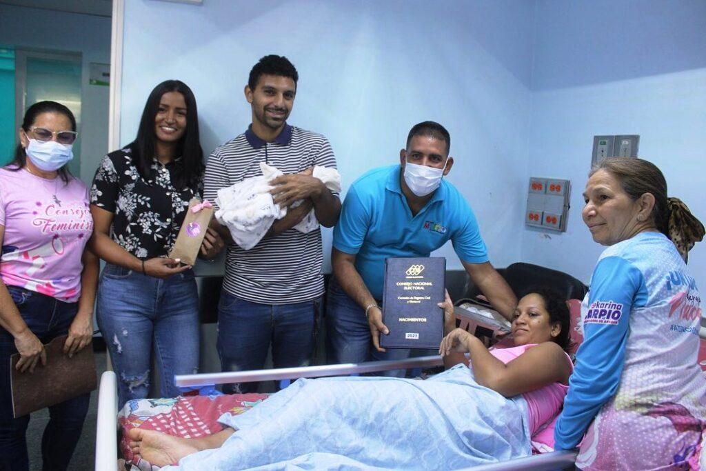 IDENTIDAD-AL-NACER-01-1024x683 Gobierno municipal llevó atención a madres y recién nacidos en Ambulatorio de Turmero
