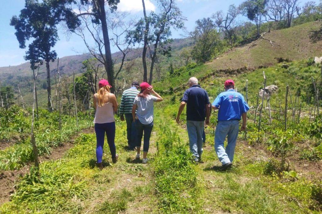 Alcaldía y Misión Ribas Productiva respaldan a productores agrarios de Mariño APOYO-A-PRODUCTORES-AGRARIOS-MARINO04-1024x682 Alcaldía y Misión Ribas Productiva respaldan a productores agrarios de Mariño
