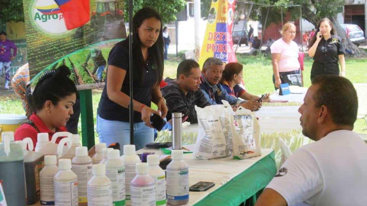 Productores satisfechos con realización de I Feria de Agroinsumos en Mariño