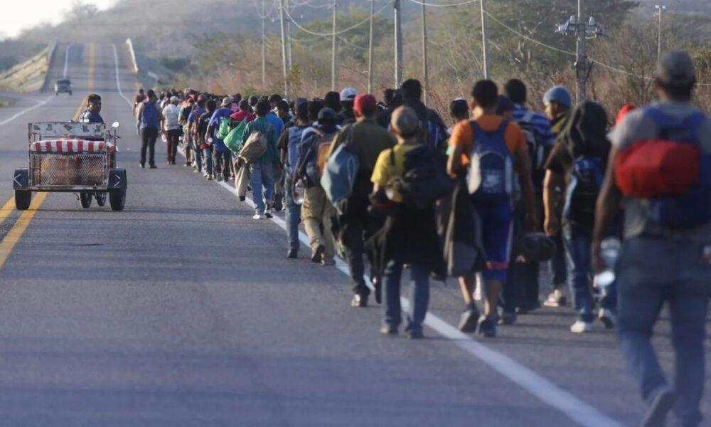 EEUU se prepara para recibir una gran oleada de migrantes desde México