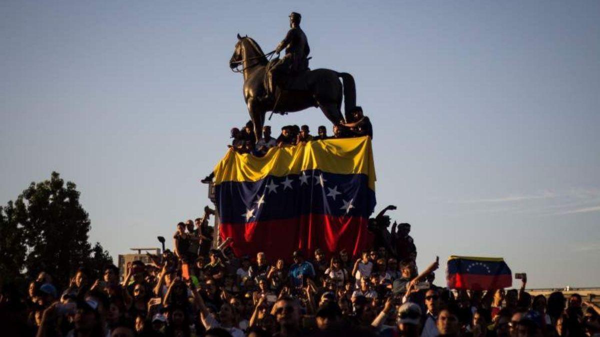 Chile y Venezuela buscan acuerdo para facilitar repatriación de migrantes