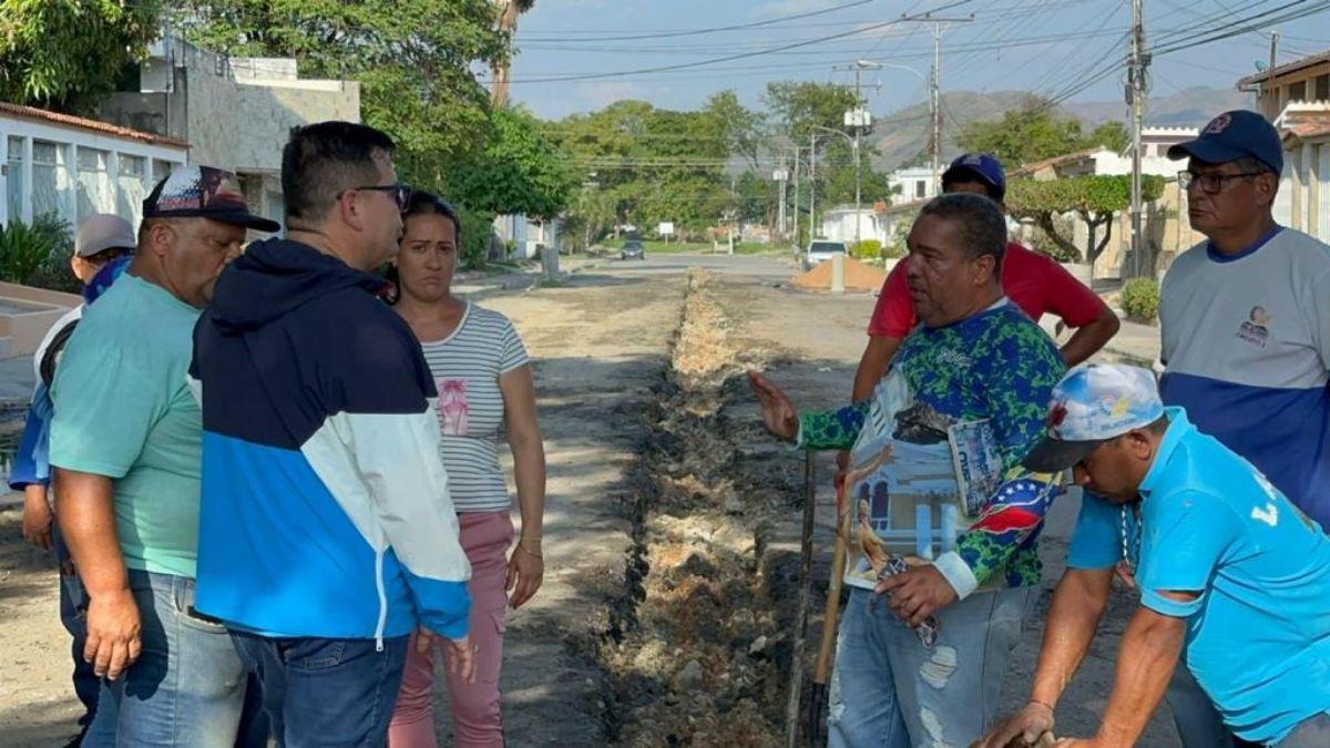Inició sustitución de colectores de aguas servidas en Corinsa