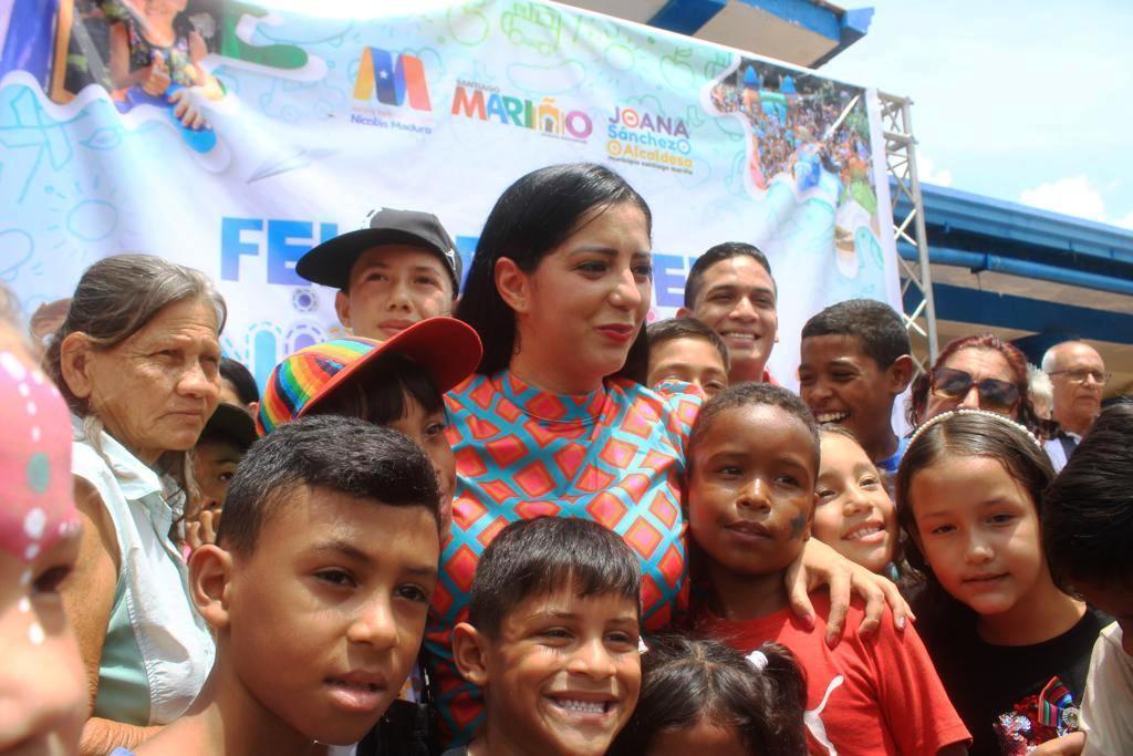 DIA-DEL-NINO-EN-MARINO-01 3 mil pequeñines disfrutaron del Día del Niño en Mariño