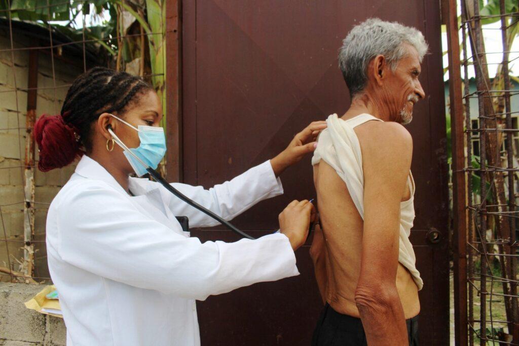 Alcaldía de Mariño intensifica jornada de abatización y fumigación contra el Dengue ABATIZACION-MARINO-4-1024x682 Alcaldía de Mariño intensifica jornada de abatización y fumigación contra el Dengue