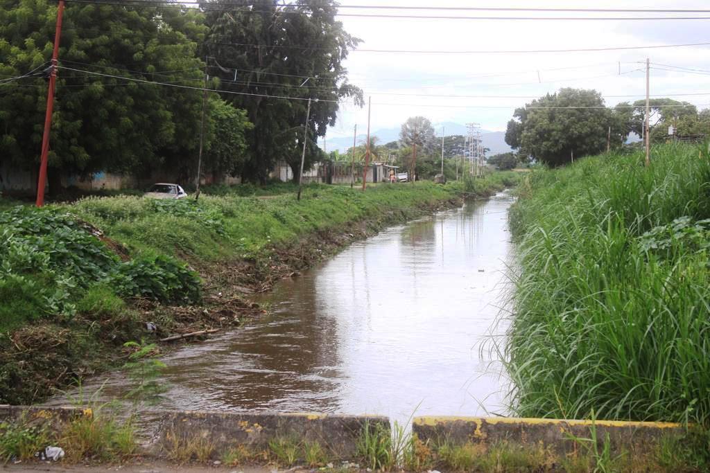 AFECTACIONES-LLUVIAS-MARINO-02 Alcaldía de Mariño atendió a comunidades afectadas por fuertes lluvias