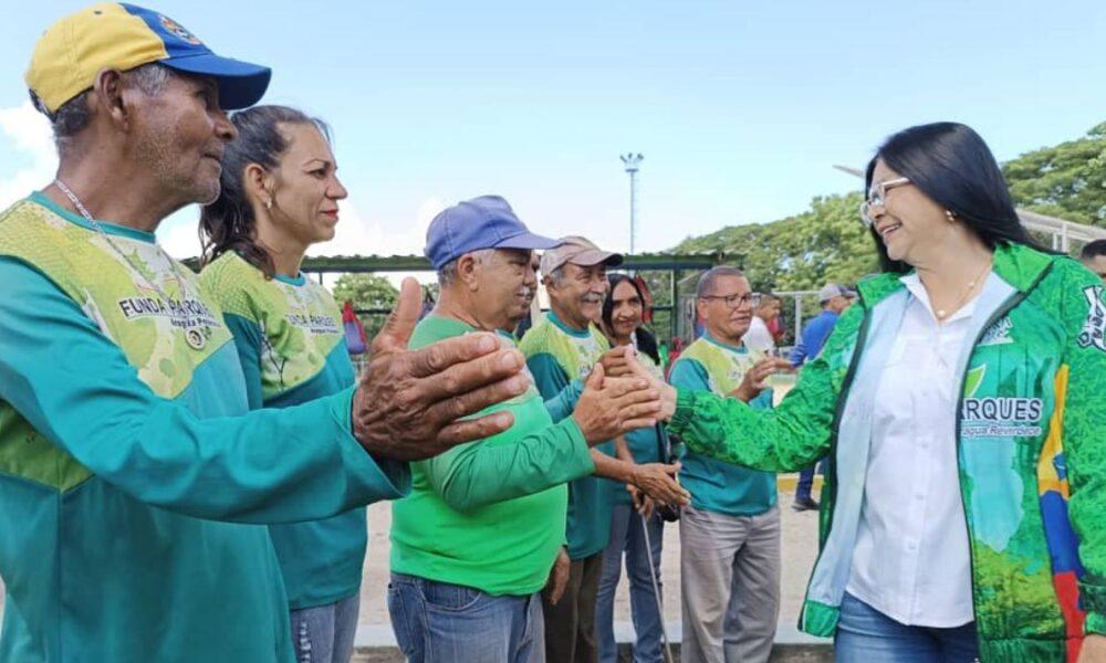 Gobernadora Karina Carpio desplegó plan "Tu Parque Recicla"en el Santos Michelena