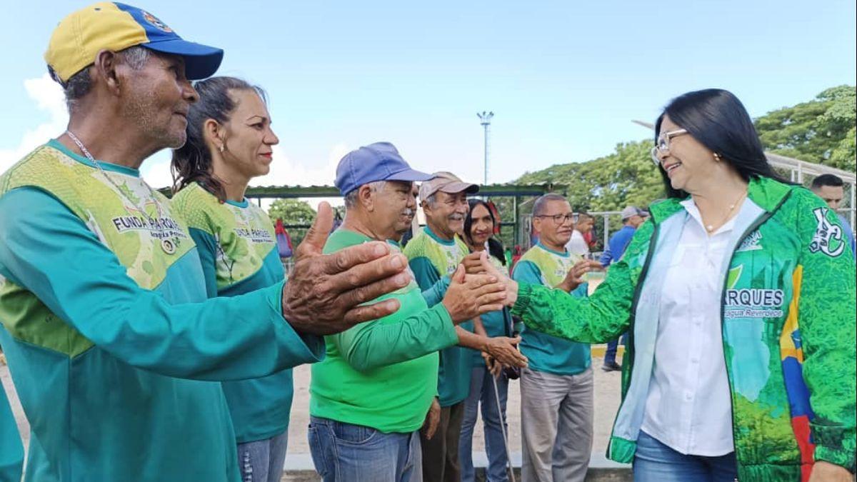 Gobernadora Karina Carpio desplegó plan "Tu Parque Recicla"en el Santos Michelena