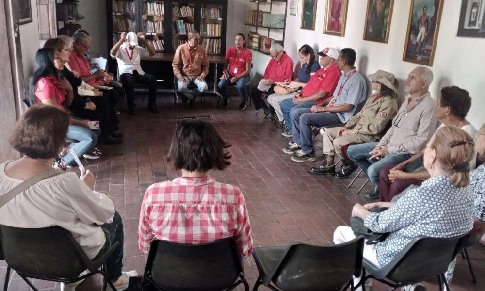 Realizaron conversatorio sobre vida y obra de Luis Pastori