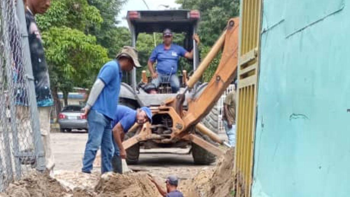 Hidrocentro solucionó colapso de aguas servidas en sector 6 de Caña de Azúcar