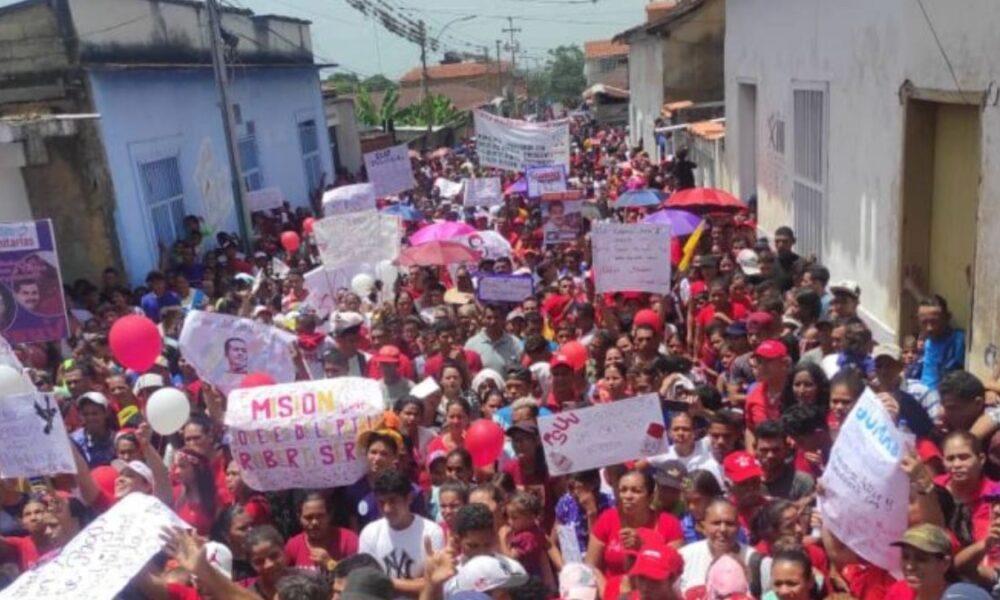 Militancia regional del PSUV se desbordó en apoyo al presidente Nicolás Maduro