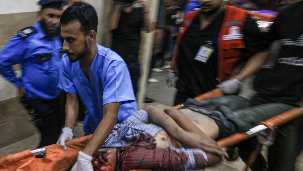 ataque-israeli-a-hospital-en-gaza-1-1024x577 Ascienden a 800 los muertos por ataque aéreo de Israel contra un hospital en Gaza