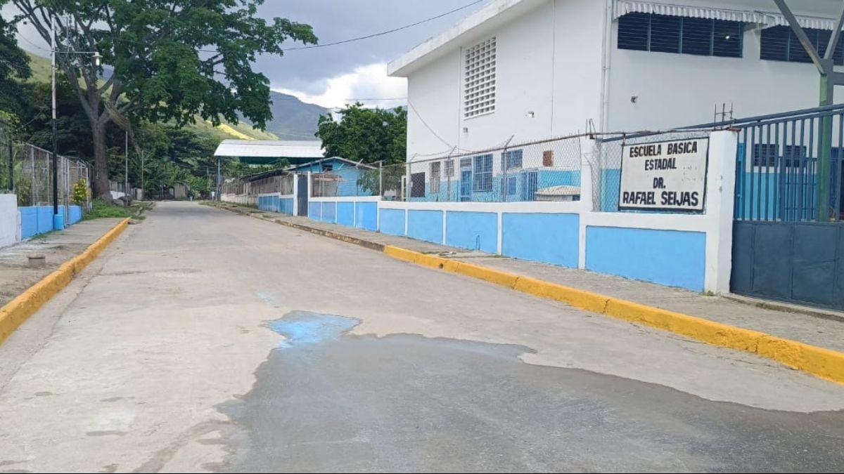 Renuevan Infocentro en parroquia Pedro Arévalo Aponte de Mariño