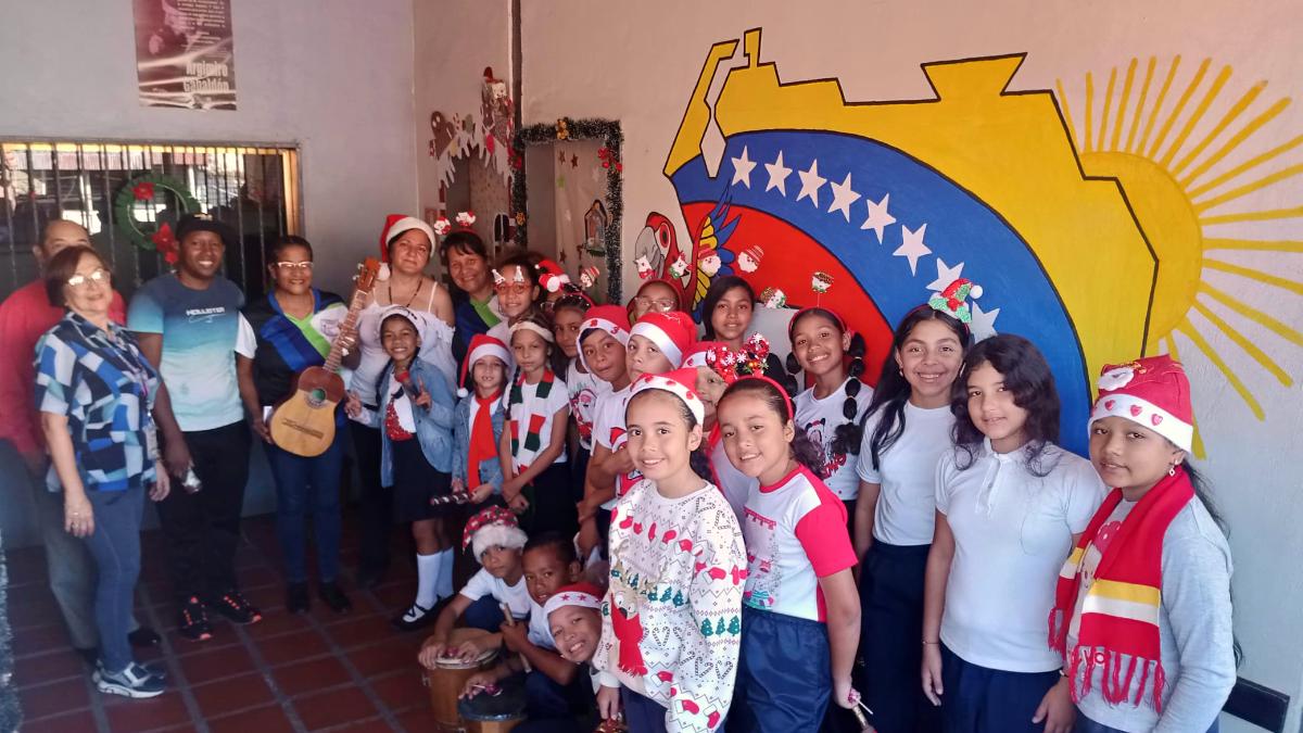 Instituciones educativas en Ribas celebraron tradicional parrandón