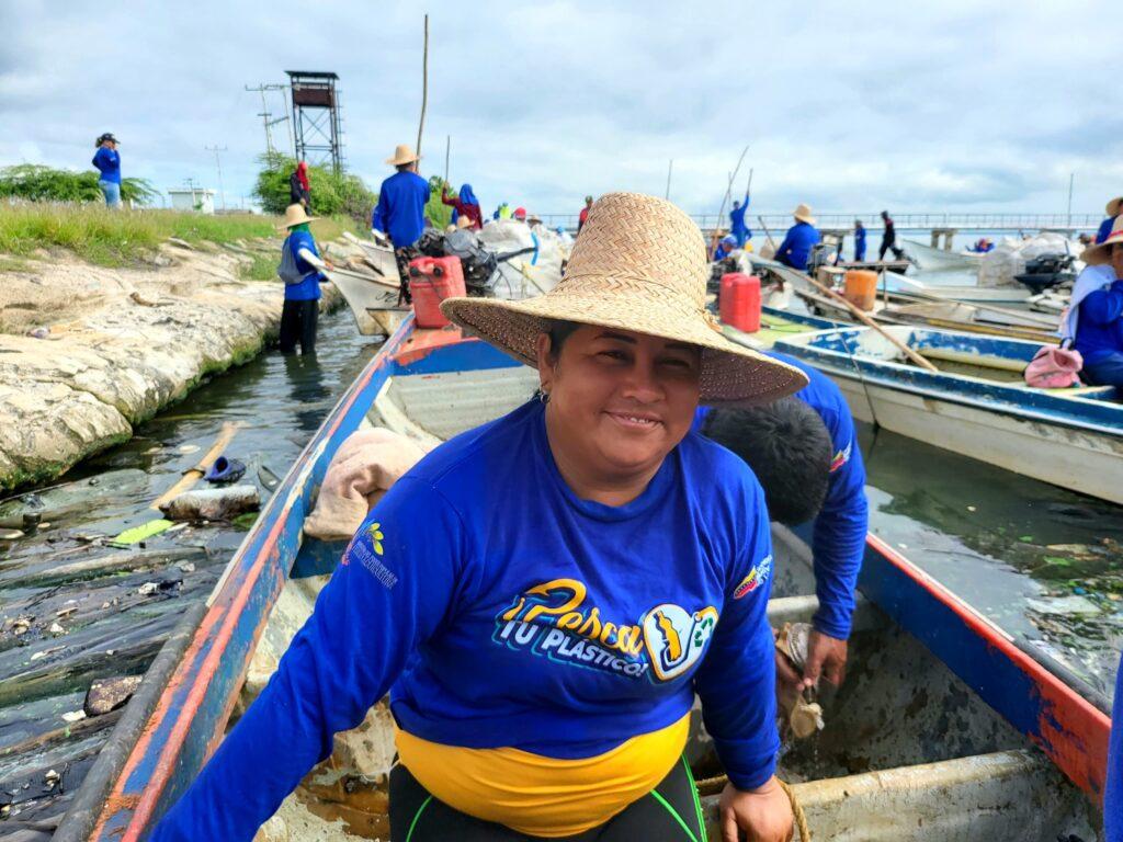 saneamiento-lago-3-CNT-Noticias-1024x768 Zulia: Pescadores continúan labores de saneamiento del Lago
