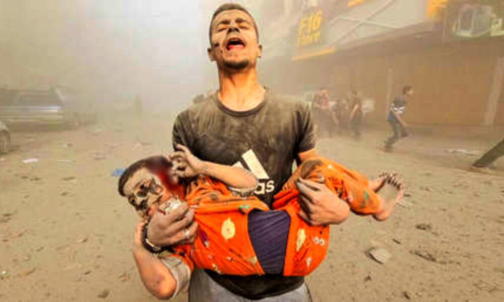 10.300 muertos en Gaza, entre ellos 4.000 niños es el saldo, a un mes de la guerra