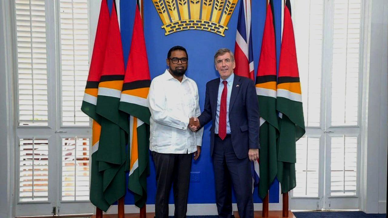 Cancillería advierte presencia de ministro británico en Guyana
