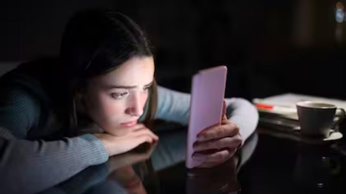Sepa los graves efectos de usar TikTok y demás redes sociales en exceso