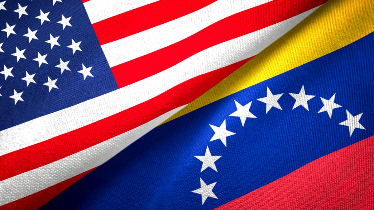 EE.UU. reactiva sanciones al sector del oro de Venezuela y amenaza con el petrolero