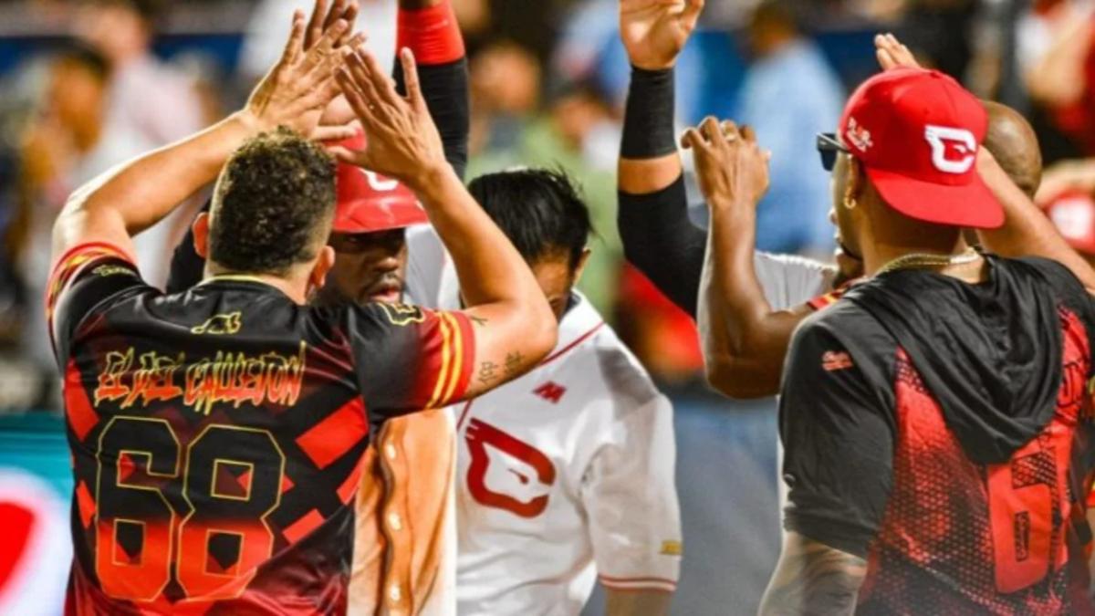 Cardenales revive esperanzas y consigue primera victoria de la Gran Final.