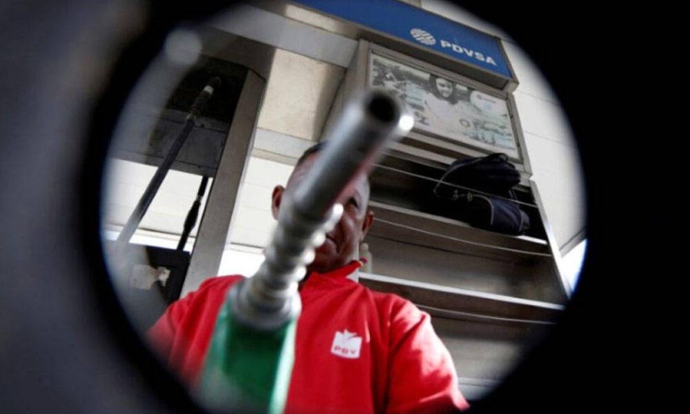 Aumentó el precio de la gasolina en Venezuela es una información falsa en redes sociales