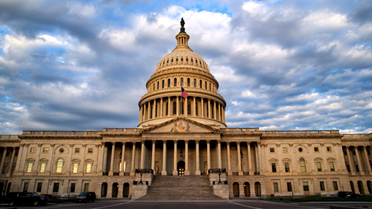 Congreso de EEUU reconoce que sanciones acentuaron crisis económica en Venezuela.