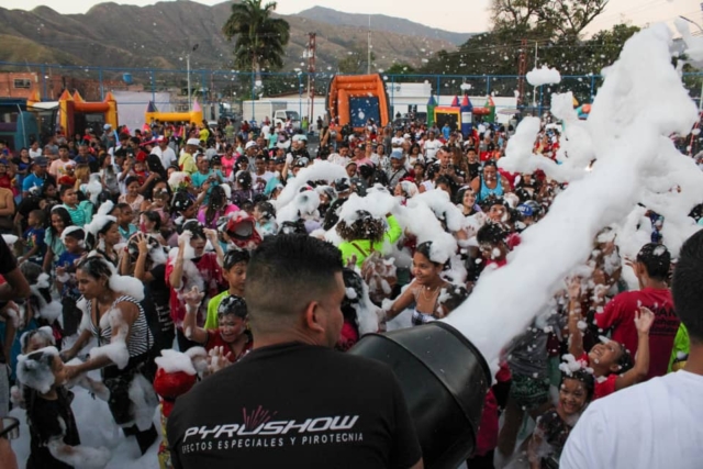 Mariñenses festejaron y disfrutaron a casa llena en carnaval yH5BAEKAAEALAAAAAABAAEAAAICTAEAOw== Mariñenses festejaron y disfrutaron a casa llena en carnaval