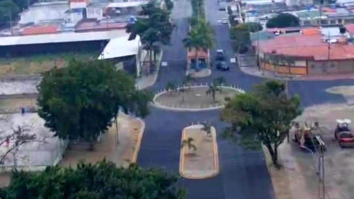 Alcaldía del municipio Sucre avanza en plan de asfaltado