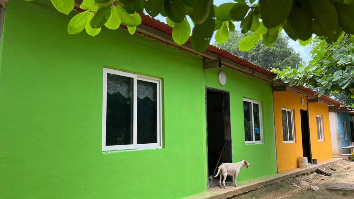2da fase de embellecimiento de fachadas benefició a 394 viviendas de Chuao