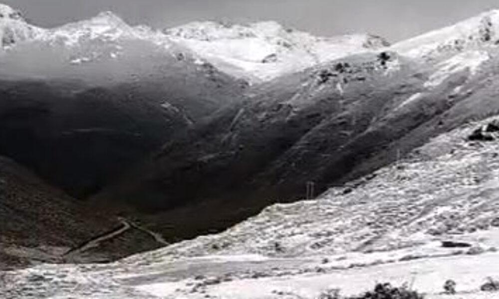 Mérida: Nevada cubrió estación Pico Espejo del Teleférico Mukumbarí