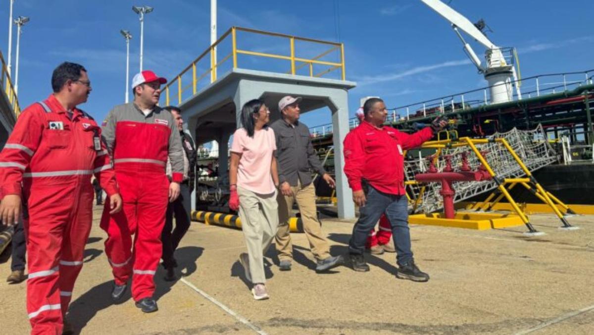 Ministra Delcy Rodríguez certifica operatividad del Centro de Refinación de Paraguaná