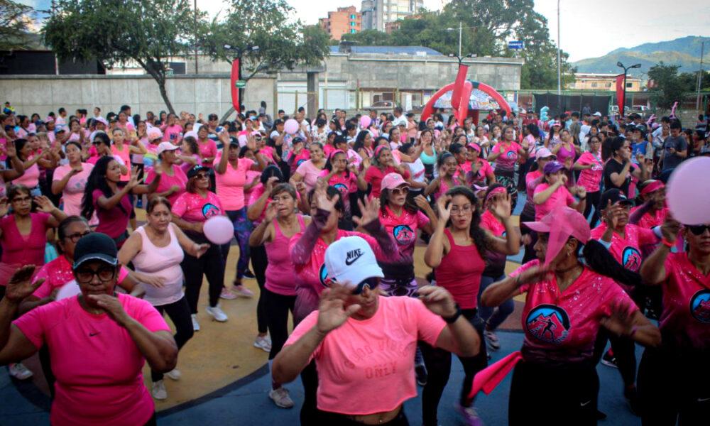 Ribas se vistió de rosa en el Día Internacional de la lucha contra el cáncer de mama
