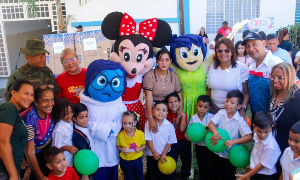 Estudiantes de Mariño regresaron a clases con escuelas recuperadas al 100%