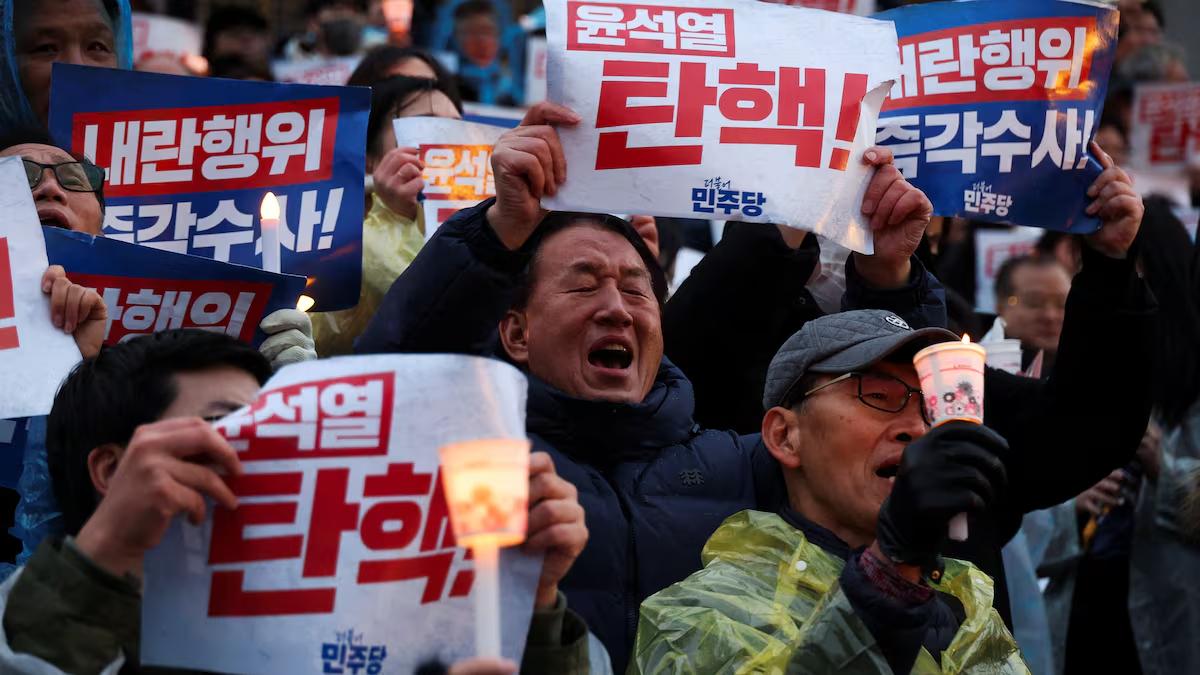 Presión política y social están cerca de la destitución del presidente de Corea del Sur