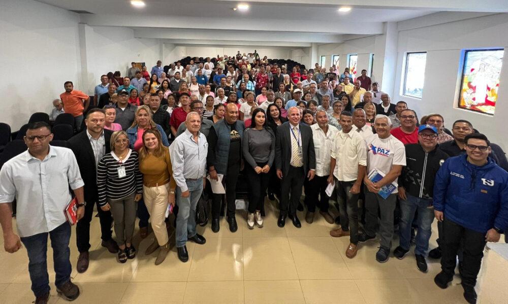 Efectuado con éxito primer encuentro de jueces y juezas de paz en Mariño