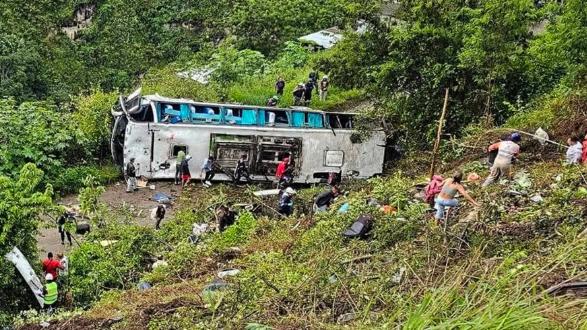 Colombia: Accidente vial con migrantes venezolanos deja saldo de 11 muertos y 28 heridos