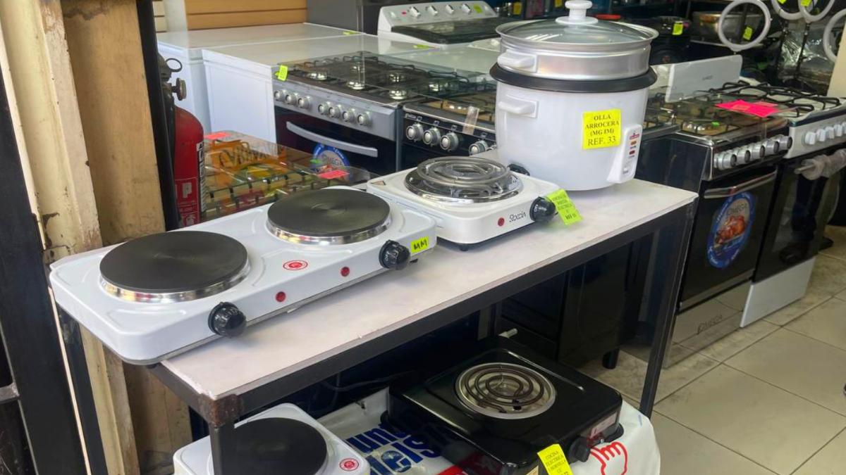 Aumenta uso de cocinas eléctricas ante escasez de gas doméstico