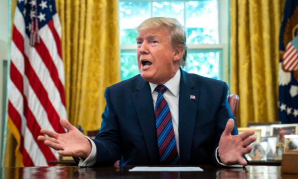 Trump cumple su amenaza e impone aranceles a México, Canadá y China