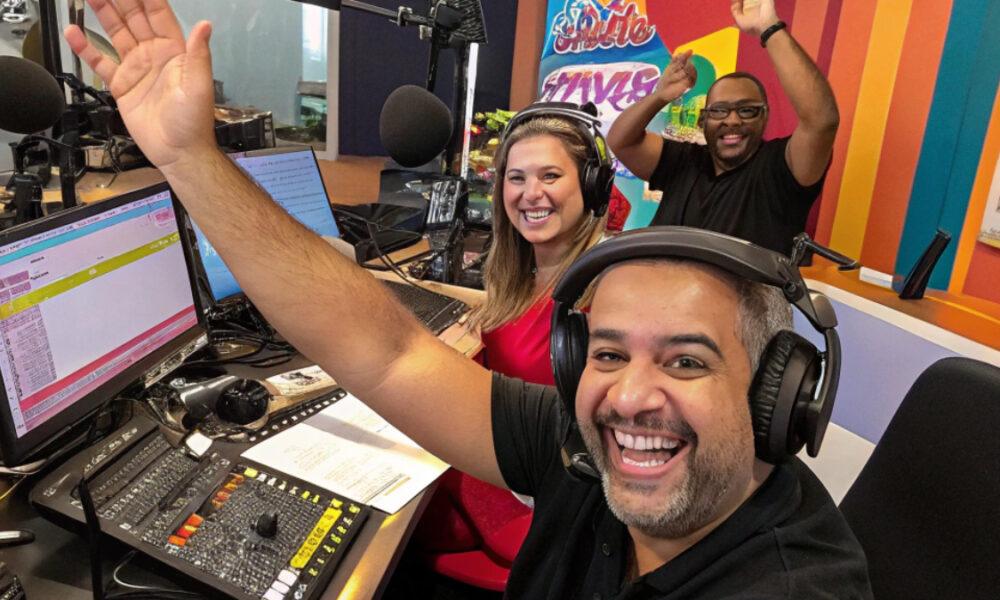 La Radio vs. las Redes Sociales: Virtudes de un medio que perdura en la era digital