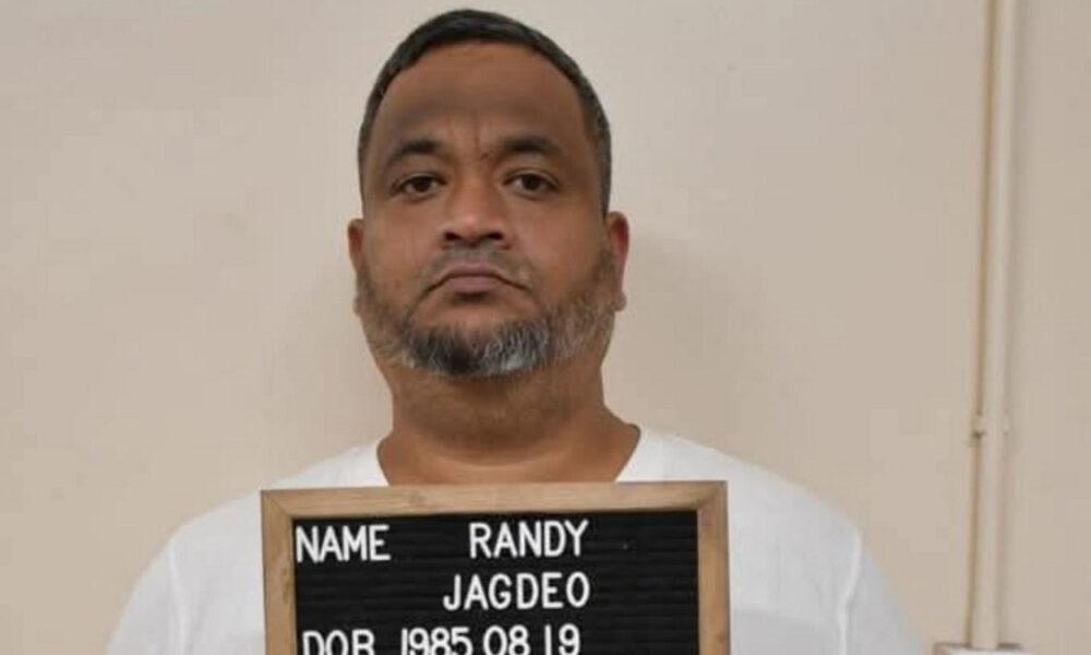 Guyana detiene a empresario por escribir en redes sociales que "el Esequibo pertenece a Venezuela"