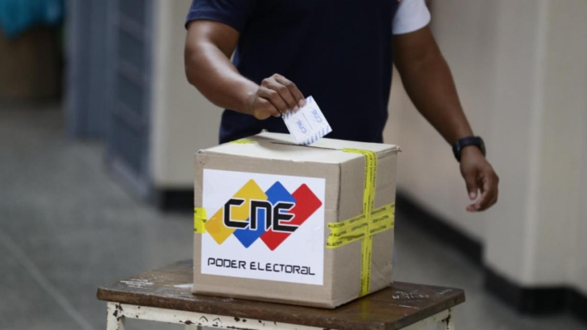 Venezuela elige 285 diputados a la AN, 260 legisladores y 24 gobernadores este 25M