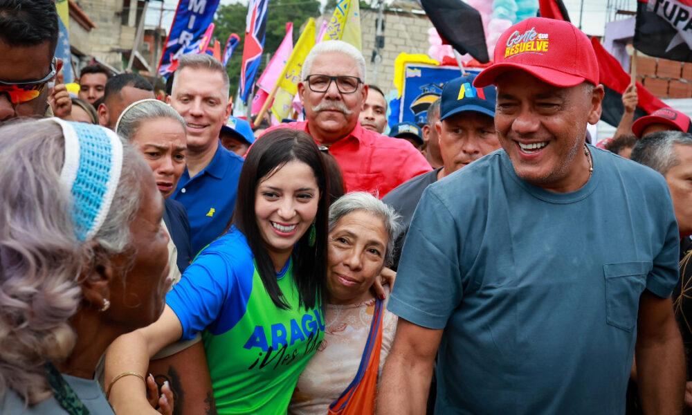 Militancia de Linares Alcántara mostró masivo apoyo a Joana Sánchez y Jorge Rodríguez