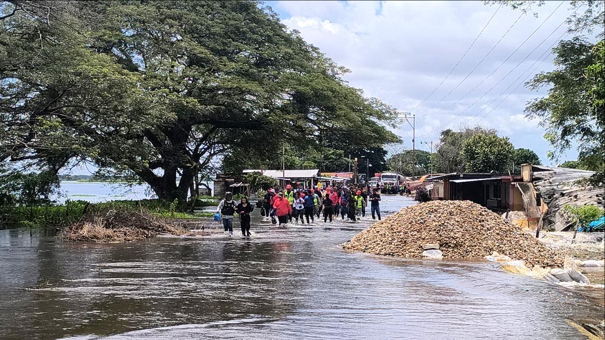 Gobierno Nacional evalúa daños en Troncal 2 de Guárico por inundaciones y anuncia acciones inmediatas