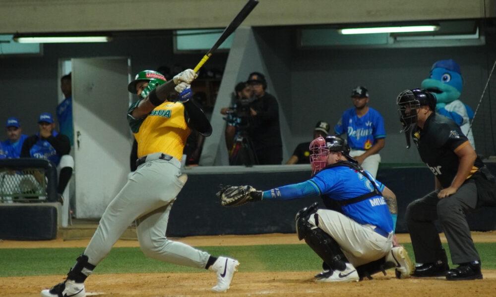 Samanes a un paso del título tras emocionante victoria 8-7 sobre Delfines en la final de la LMBP