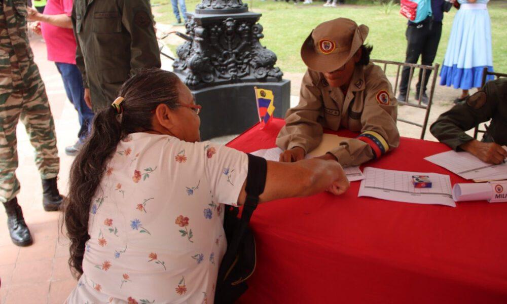 Aragua moviliza sectores sociales en alistamiento para defender soberanía nacional