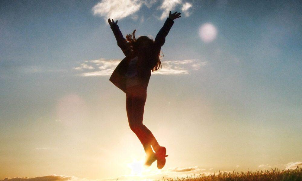 Vivir día a día: Cierra tu semana celebrando tus logros, no solo lo pendiente