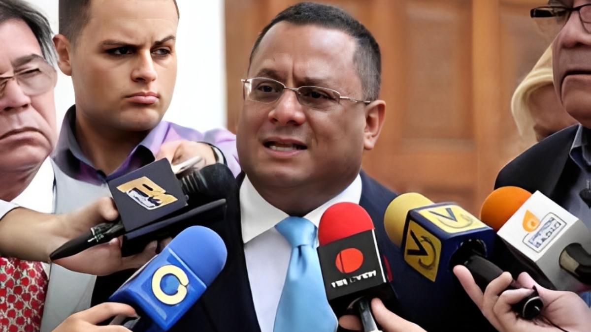 Diputado opositor rechaza política de "lejano oeste" de EE.UU. contra Maduro