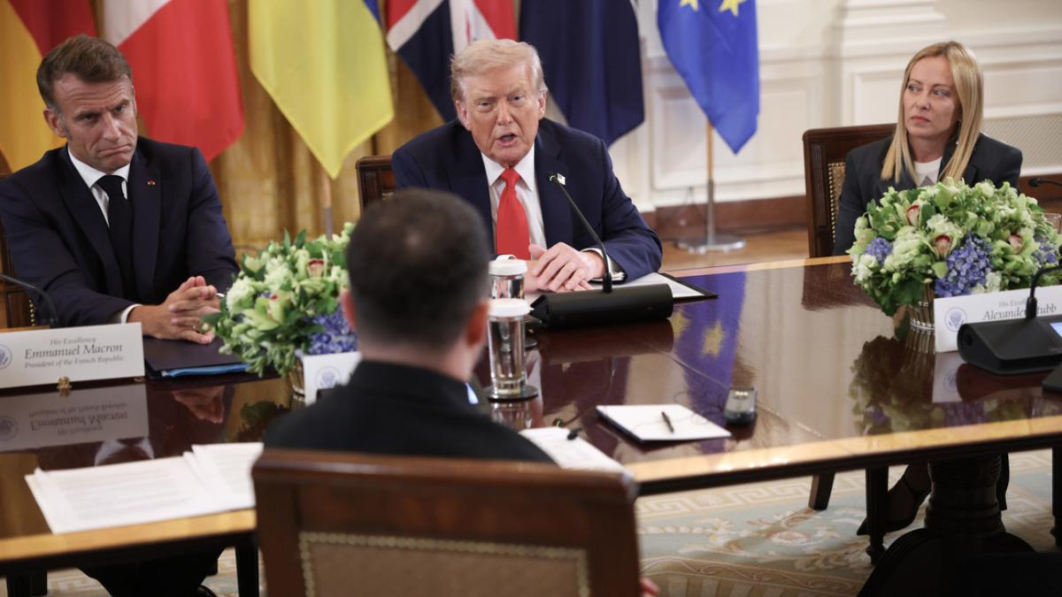 Trump prepara cumbre Putin-Zelenski para negociar paz en Ucrania