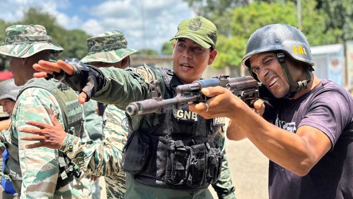 FANB y pueblo realizan maniobras conjuntas de defensa en Aragua